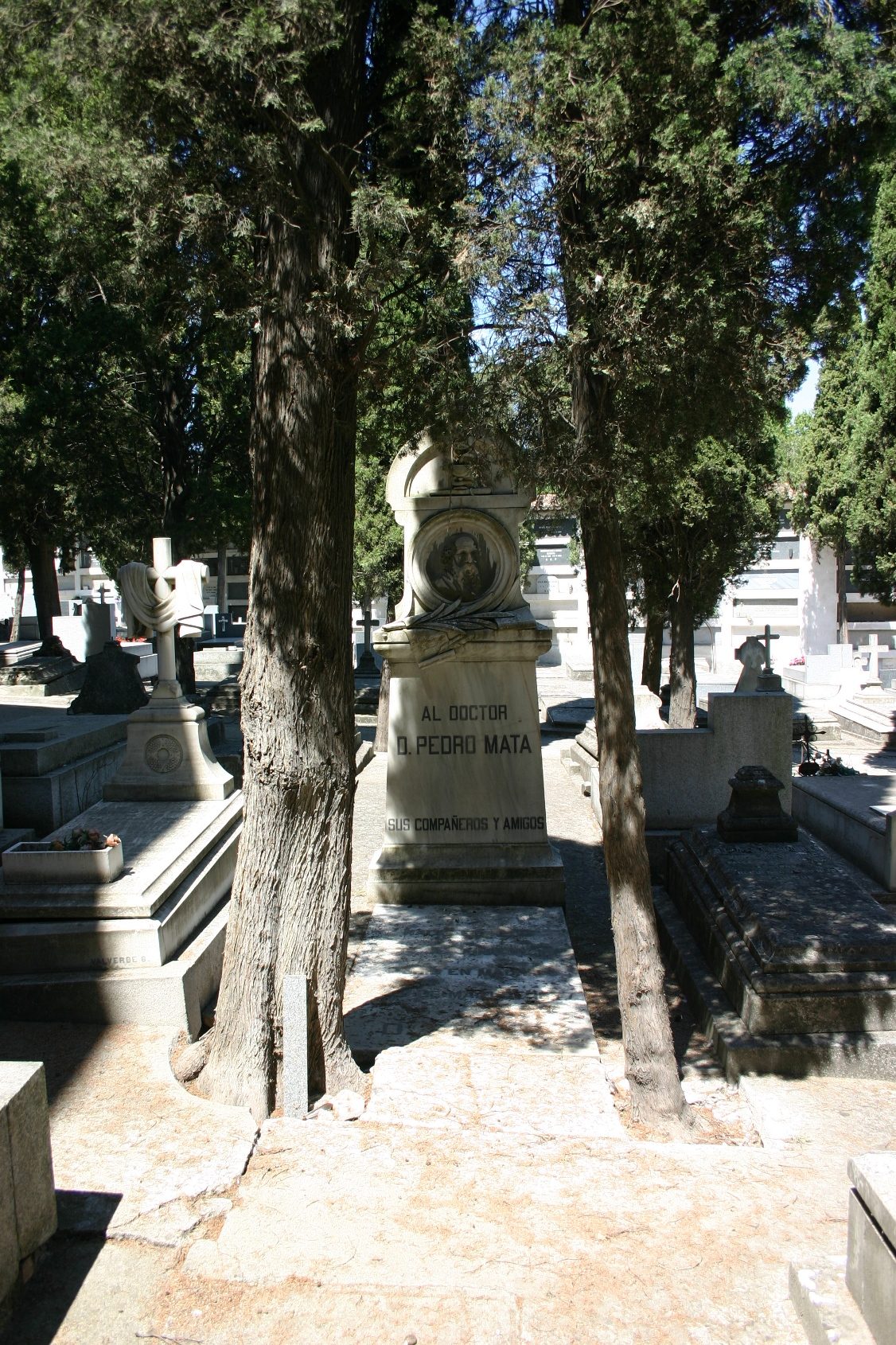 Pedro%20Mata%20Fontanet%27s%20tomb%2C%20Madrid%20%282%29.JPG